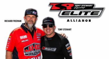 Elite Motorsports and Tony Stewart Racing Align Operations